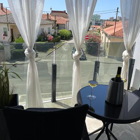 Giovanna With Terrace And Free Parking Apartment *