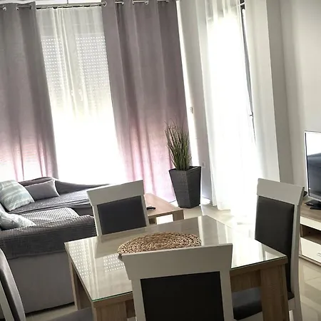Giovanna With Terrace And Free Parking Apartment Pula